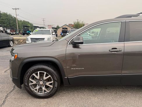 Used 2020 GMC Acadia SLE w/ Driver Convenience Package AWD/4WD image 5