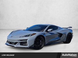 Used 2025 Chevrolet Corvette Z06 w/ Z07 Performance Package video 1