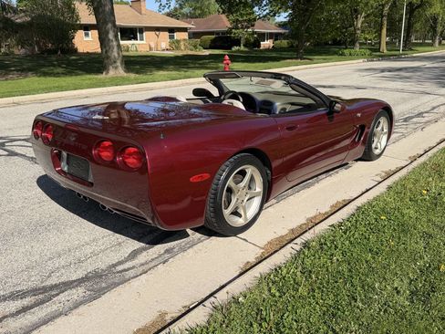 Used 2003 Chevrolet Corvette Convertible w/ Preferred Equipment Group1 RWD image 25