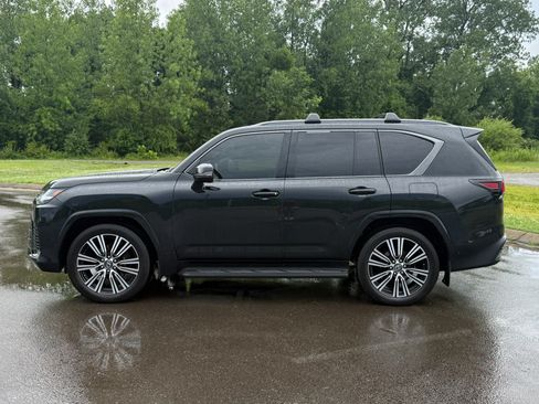 Used 2026 Lexus LX 700h Luxury w/ Appearance Package AWD/4WD image 7