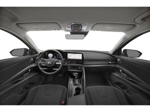 Used 2024 Hyundai Elantra SEL FWD image 11