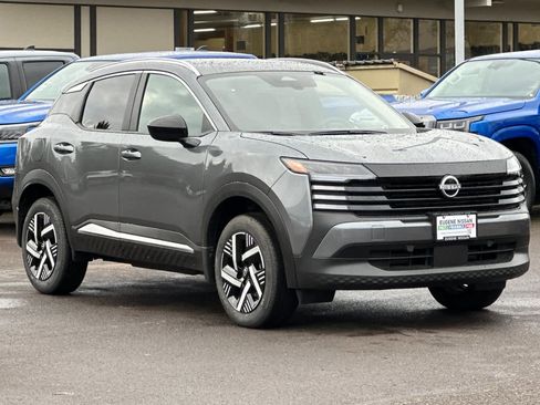 New 2026 Nissan Kicks SV w/ SV Premium Package image 9