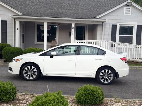 Used 2014 Honda Civic LX image 3