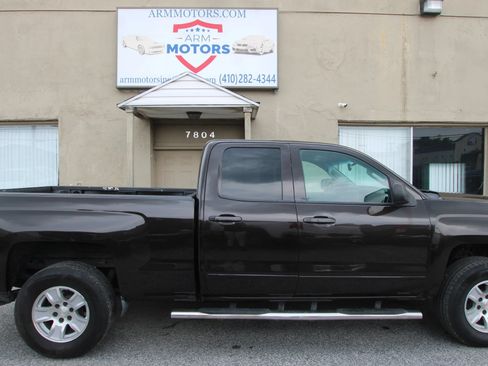 Used 2018 Chevrolet Silverado 1500 LT AWD/4WD image 4