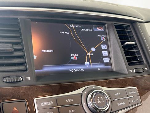 Used 2017 INFINITI QX80 4WD w/ Driver Assistance Package image 13