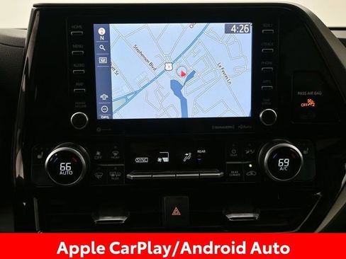 Certified 2021 Toyota Highlander XLE image 16