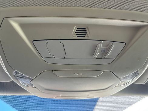 Used 2018 Ford Focus SEL image 15