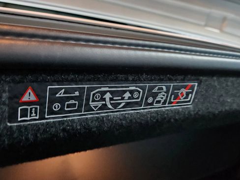 Used 2014 BMW 650i xDrive Convertible image 79