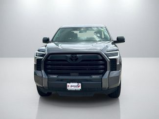 Used 2023 Toyota Tundra SR5 w/ SR5 Convenience Package AWD/4WD video 2