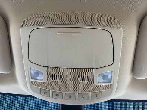 Used 2019 Ford Edge SEL w/ Equipment Group 201A image 25