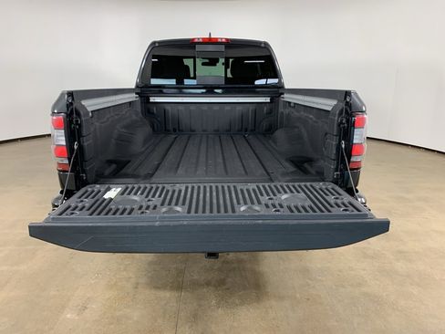 Used 2023 Nissan Frontier SV w/ Technology Package image 12