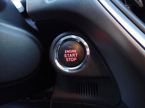 Certified 2024 Subaru Crosstrek 2.0i Premium image 19