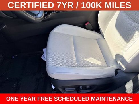 Used 2023 Toyota Prius Limited w/ Limited Premium Package AWD/4WD image 15