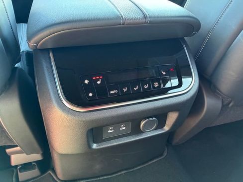 New 2026 Nissan Armada Platinum image 17