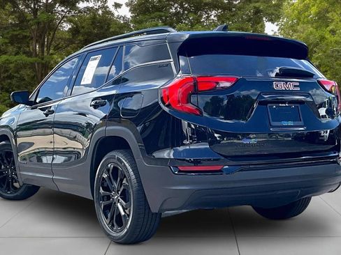 Used 2020 GMC Terrain SLE w/ Driver Convenience Package FWD image 12
