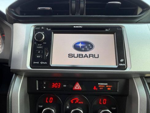 Used 2013 Subaru BRZ Limited w/ Popular Pkg 1B RWD image 20