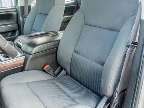 Used 2017 GMC Sierra 1500 SLE w/ SLE Value Package image 19