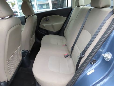 Used 2016 Kia Rio LX image 12