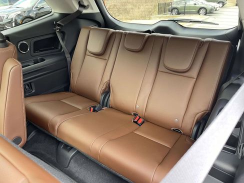 Certified 2025 Subaru Ascent Touring w/ Popular Package #1 image 12