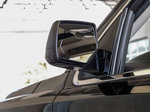 Used 2016 GMC Yukon Denali w/ Open Road Package image 46