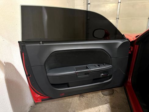 Used 2010 Dodge Challenger SRT8 image 8