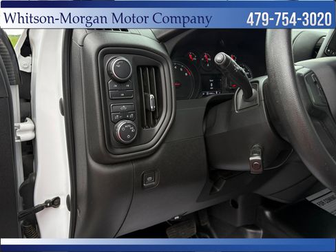 Used 2024 Chevrolet Silverado 2500 W/T AWD/4WD image 18