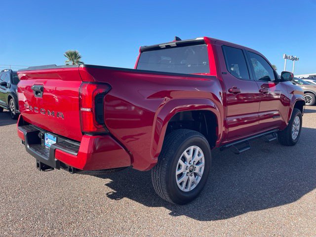 Used 2023 Jeep Gladiator Sport AWD/4WD image 3