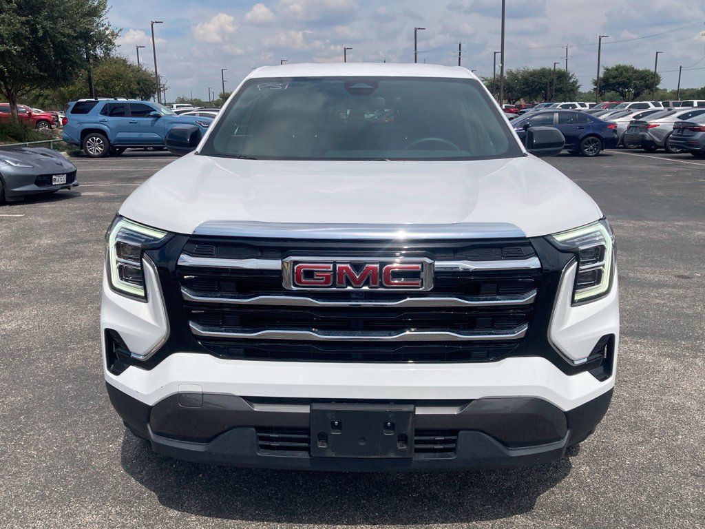 Used 2026 GMC Terrain Elevation AWD/4WD image 2