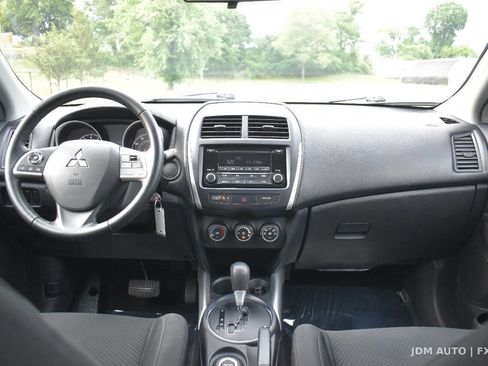 Used 2014 Mitsubishi Outlander Sport ES AWD/4WD image 17