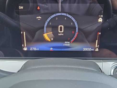 New 2026 Chevrolet Trax LT w/ Driver Confidence Package FWD image 18