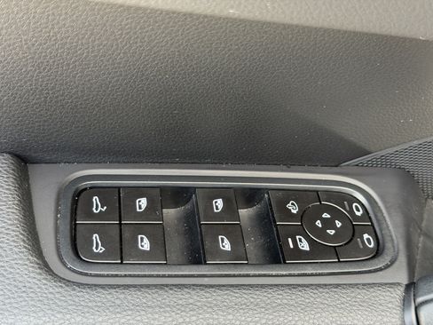 Certified 2024 Porsche Cayenne S AWD/4WD image 22