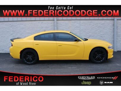 Used 2018 Dodge Charger SXT w/ Blacktop Package