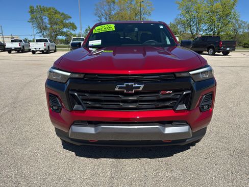 Used 2026 Chevrolet Colorado Z71 w/ Technology Package AWD/4WD image 7