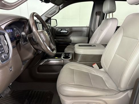 Used 2020 Chevrolet Silverado 1500 LTZ w/ LTZ Premium Package image 19