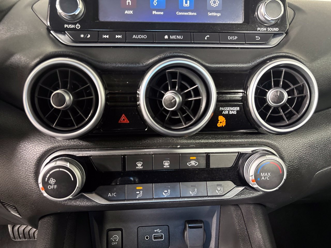 Used 2024 Nissan Sentra S FWD image 19