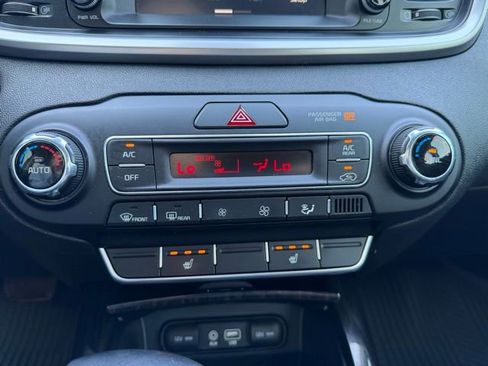 Used 2020 Kia Sorento EX image 21