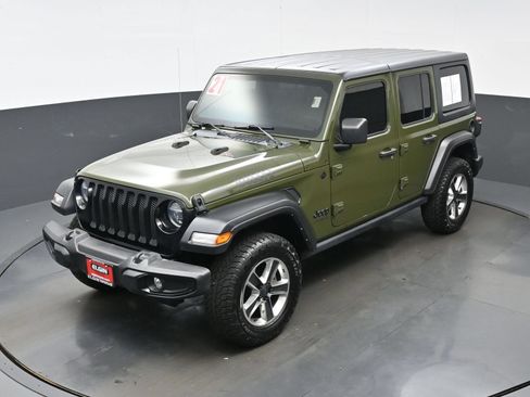 Used 2021 Jeep Wrangler Unlimited Sport AWD/4WD image 34