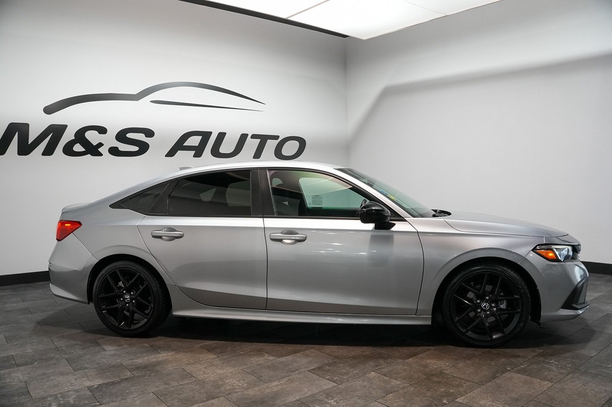 Used 2022 Honda Civic Sport image 6