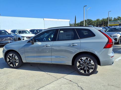 New 2026 Volvo XC60 B5 Plus w/ Protection Package Premier image 4