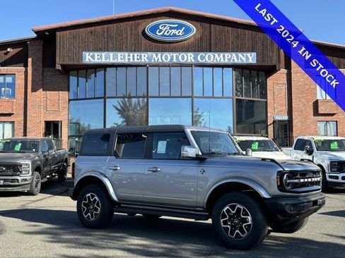 New 2024 Ford Bronco Outer Banks image 1