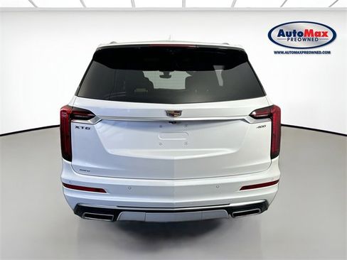 Used 2022 Cadillac XT6 Premium Luxury w/ Technology Package image 8