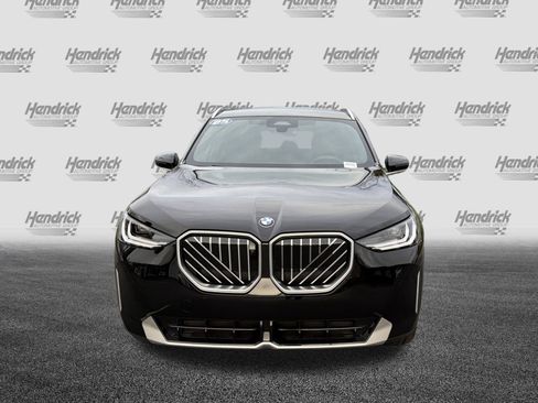 Used 2025 BMW X3 xDrive30i w/ Premium Package image 5
