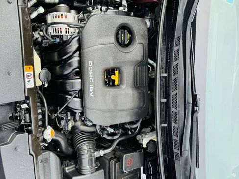 Used 2018 Kia Forte LX image 15