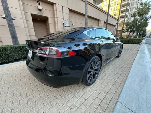 Used 2018 Tesla Model S 75D image 5