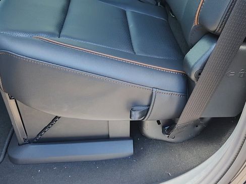 New 2025 Ford F250 Lariat w/ Lariat Ultimate Package image 22