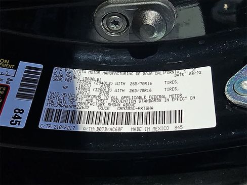 Used 2022 Toyota Tacoma TRD Off-Road image 24