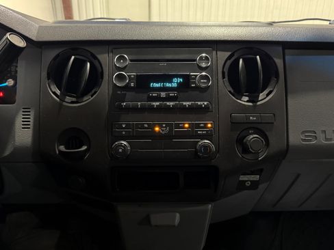 Used 2014 Ford F250 XL w/ Power Equipment Group image 8