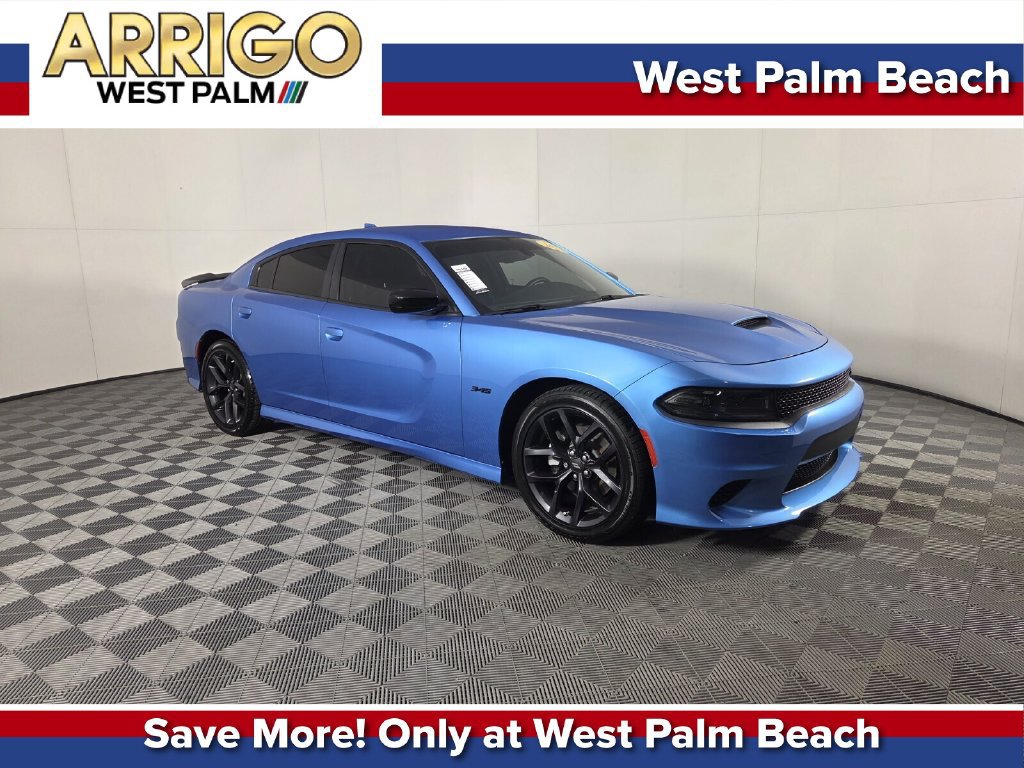 Used 2023 Dodge Charger R/T w/ Blacktop Package RWD image 1