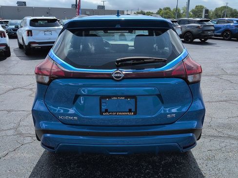 Used 2024 Nissan Kicks SR FWD image 6