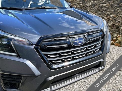 Used 2023 Subaru Forester AWD/4WD image 24
